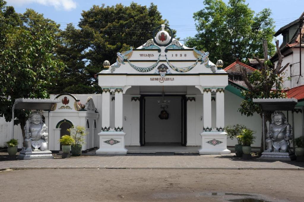 Grage Jogja Hotel Yogyakarta Luaran gambar